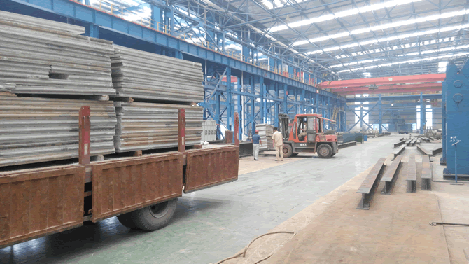 輕質(zhì)隔墻板在工廠內(nèi)的使用情況，輕質(zhì)隔墻的工廠案例